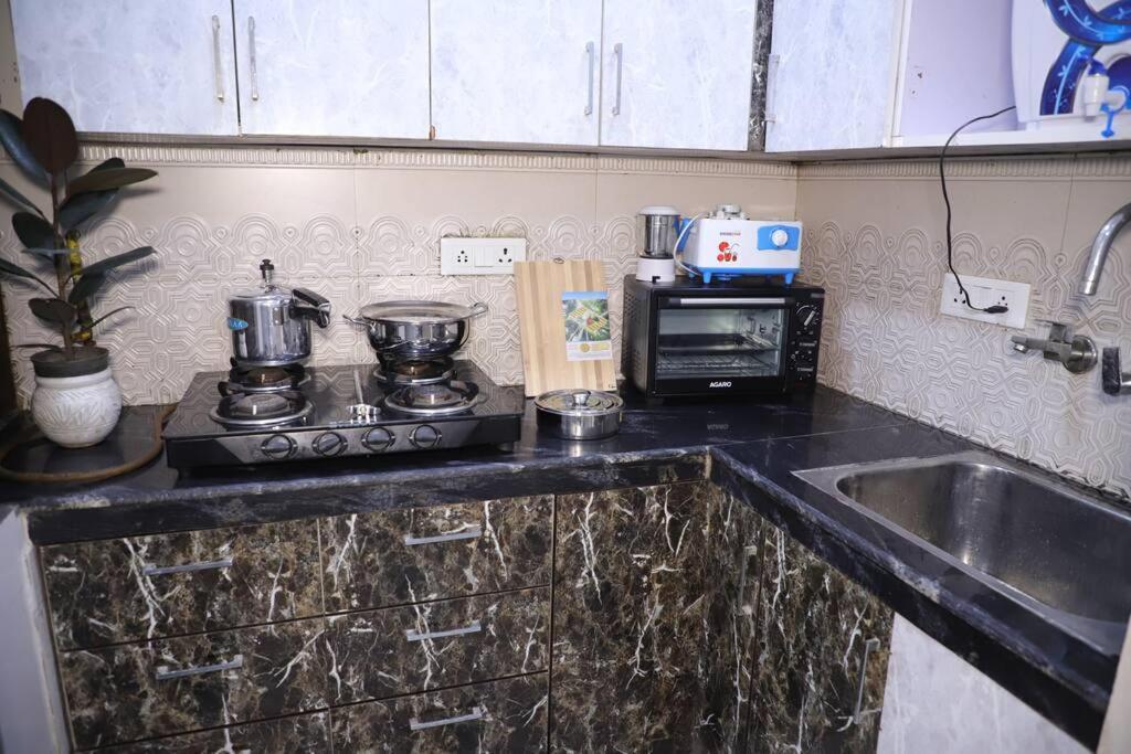 Appartement Fortune Service 1bhk,l-36b,saket
